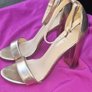 Adrienne Vittadini Metallic Gold Block Heel Sandals. Bundle 2get 3rd Free Mix